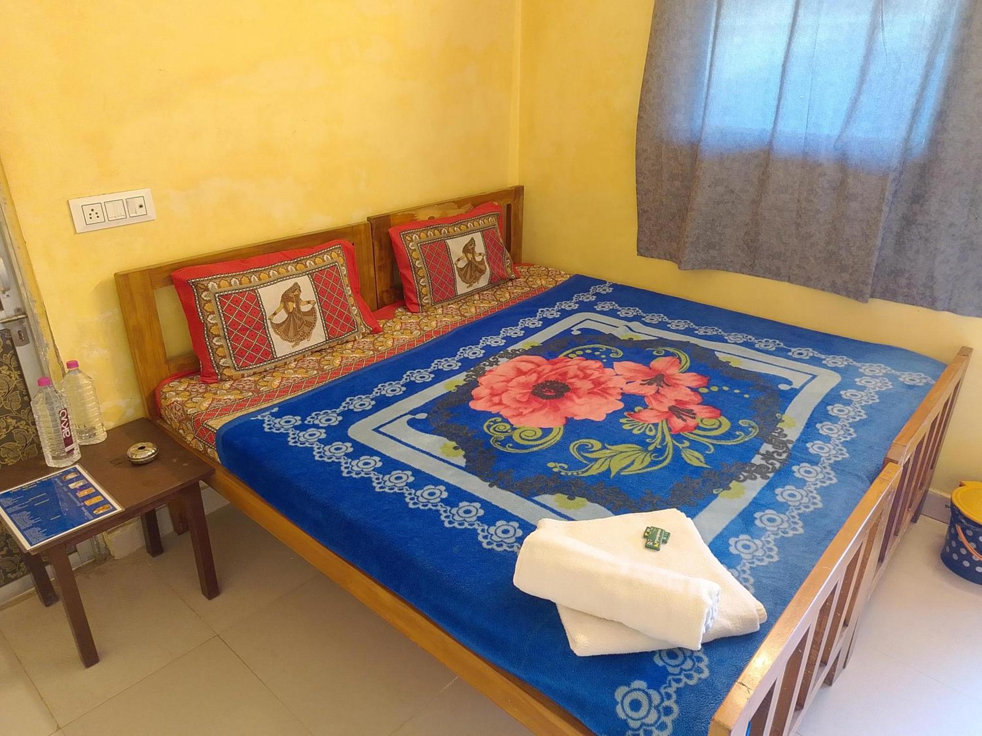 Hotel Lucifer Pushkar Oda fotoğraf