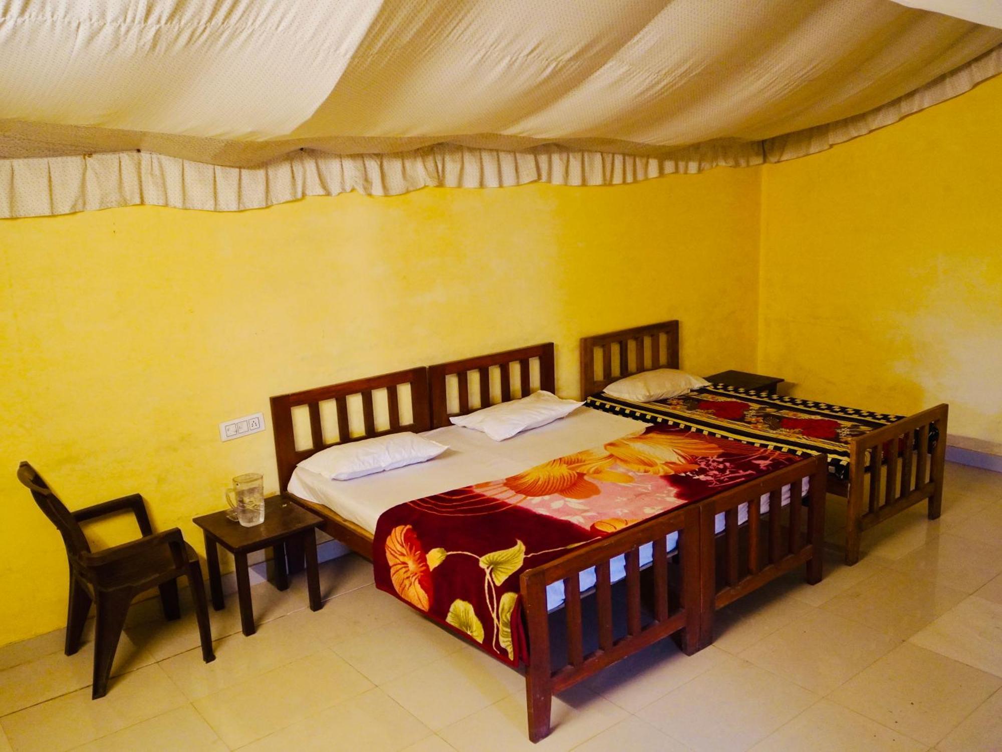 Hotel Lucifer Pushkar Dış mekan fotoğraf